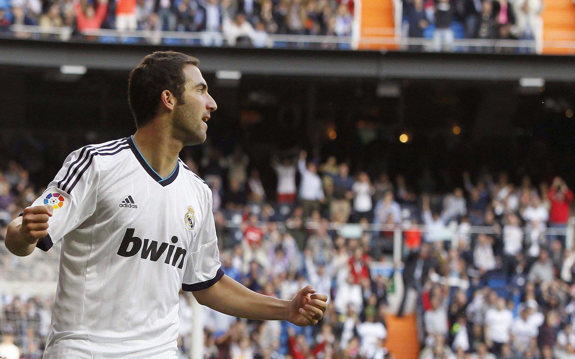 狄龙：我本场打得太软，早该像阿伦那样在场上加强身体对抗